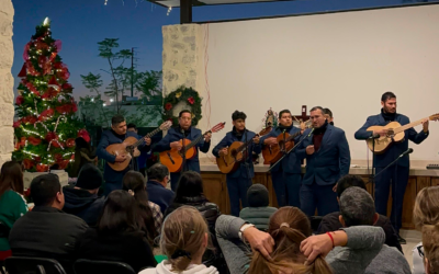 CANDORA Celebra la Magia de la Navidad con un Concierto y Misa Especial